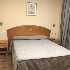 Hotel La Union, hotel u gradu Umanes de Madrid