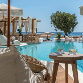Virtu Suites, Hotel in Agios Prokopios