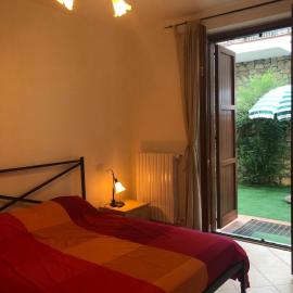 Costa Verde Apartment, hotel a Predore