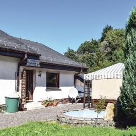2 Bedroom Nice Home In Sellerich, hotel in Sellerich