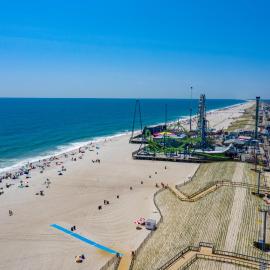 Boardwalk Hotel Charlee & Apartments Beach Hotel Oceanfront: Seaside Heights'ta bir otel