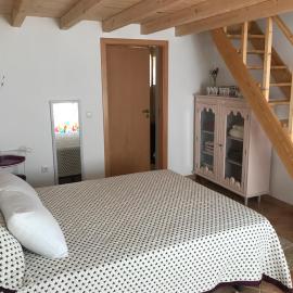 Vila Velha Guest House, hotel in Mértola