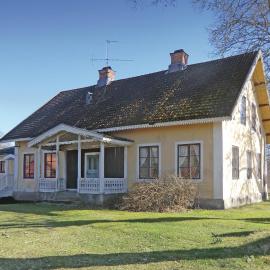 Beautiful Home In Högsby With Kitchen, hotel en Högsby