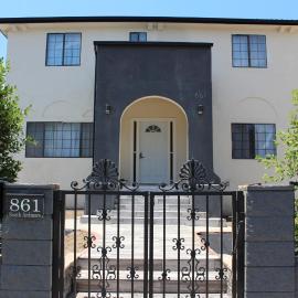 8th and Ardmore, hotel v Los Angeles