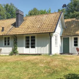 Cozy Home In Vittsjö With Wifi, Hotel in Vittsjö