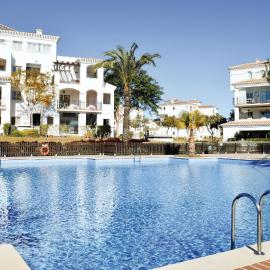 Lovely Apartment In Sucina With Swimming Pool, hotel u gradu 'Sucina'