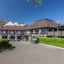 The Surrey Hotel, hotel u gradu Okland