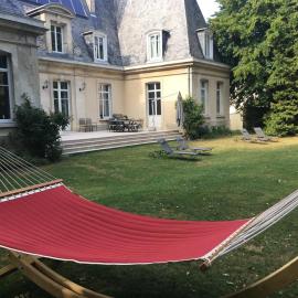 Le Château d'Hermonville B&B / Chambres d'hôtes, hotel in Hermonville