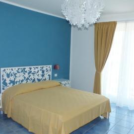 Casa Vacanze Baia Garagliano, hotel u gradu Skario