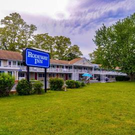 Rodeway Inn Orleans - Cape Cod, hotel v destinaci Orleans