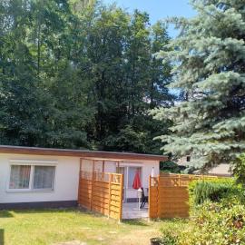 Dünenhaus - Bungalow groß - zum Strand 50m, hotel en Ückeritz