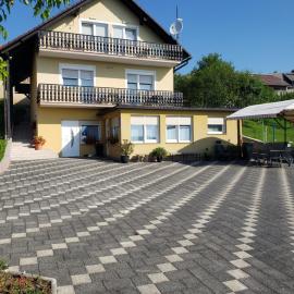 Apartments Miše, hotel in Ogulin