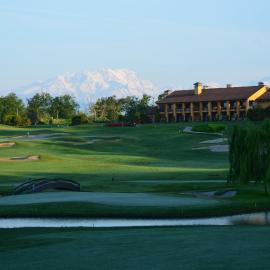 Agrate Conturbia में, होटल Golf Hotel Castelconturbia