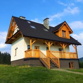 Apartament z kominkiem i wanną