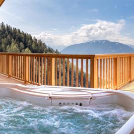Mountain Village Hasenegg – hotel w mieście Schenna