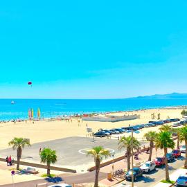 LE PALAIS dETE T4 6-8 115m2 grand standing garage carplug, hotel v destinaci Canet-en-Roussillon