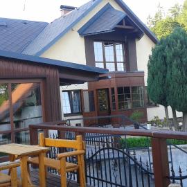 Ubytování U Bohouše, Hotel in Jilemnice