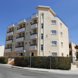 Denis Hotel, hotel a Nicòsia
