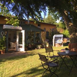 Pension am Hochufer, hotelli kohteessa Lohme