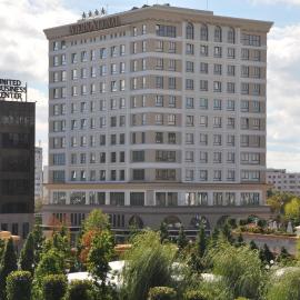 Hotel International Iasi – hotel w Jassach