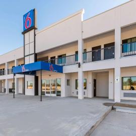 Motel 6-Channelview, TX, hotel u gradu 'Channelview'