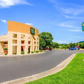 Quality Inn Roanoke Airport, hotel v destinaci Roanoke