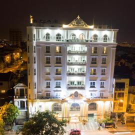 3MG Lakeside Hotel