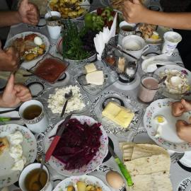 Rubina Bed and Breakfast, hotel in Tatʼev