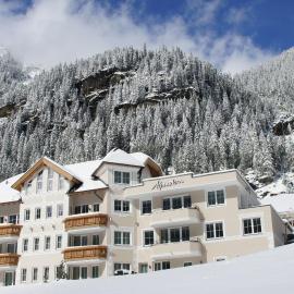 Alpenstern - Silvretta Card Premium bei Sommerbuchungen inklusive!، فندق في ايشجل