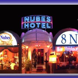 Nubes Hotel، فندق في فينيا ديل مار