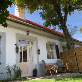 Kemencésház Apartman