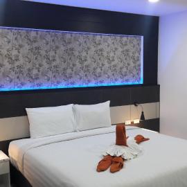 Heaven Apartments, hotel in Patong Beach