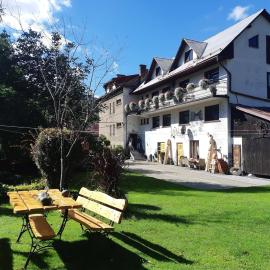 Pokoje Gościnne Skalny Agroturystyka, hotel in Żabnica