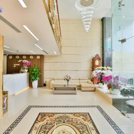 Prague Airport Hotel, hotel u Ho Chi Minhu