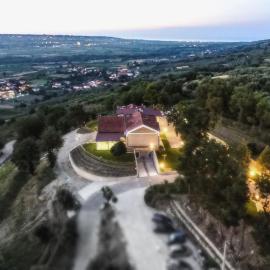 Agriturismo Tenuta Villa Catena – hotel w mieście Paglieta