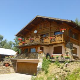 Les Saisies coté Légette appartement dans chalet LE NEPAL