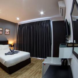 Wixky hotel, хотел в Ban Pak Som