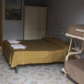 Villaggio "Camping Pompei" Bungalow, hotel a Pompeia
