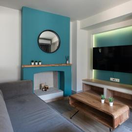 Kalamata Center Ground Floor 2BR Apt with Small Yard & 1Gbps Fiber