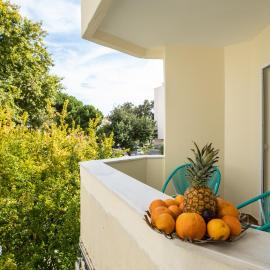 T3 Carcavelos by the sea - Cascais/Lisboa/Sintra, hotel din Lombos