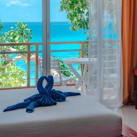 Athiri Beach Maldives, khách sạn ở Dhigurah