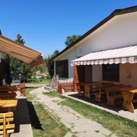 Стаи за гости АЯКС Guest rooms AJAX, hotel sa Kranevo