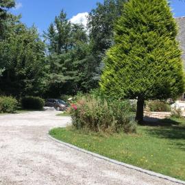 Crown Roads, hotel v mestu Le Faouët