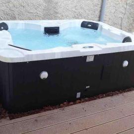 An authentic experience with spa in the center, hotel a Poitiers