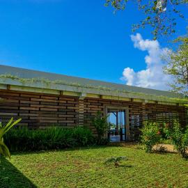 Langga में, होटल Naya Matahora Island Resort