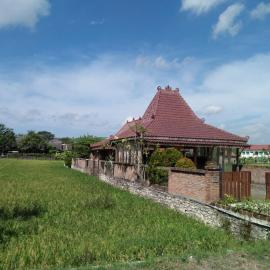 JOGLOPARI GuestHouse bukan untuk pasangan non pasutri, hotel en Bantul