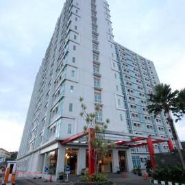Tiba at Jatinangor Hotel: Cikeruh şehrinde bir otel