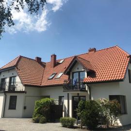 Azyl, hotel in Dębki