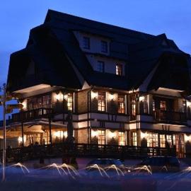 Hotel Zlatni Bor, hotel u gradu 'Sokolac'
