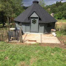 La cabane de l'Atelier, hotel di Bomal